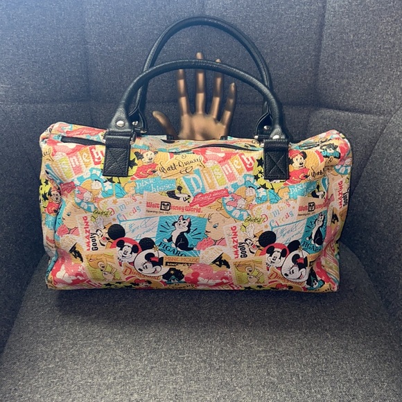 DISNEY PARKS Multi-color Cartoon Characters Collage 1979 Vintage Handbag - Picture 2 of 7